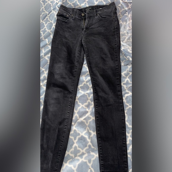 Selling skinny jeans - Picture 1 of 2